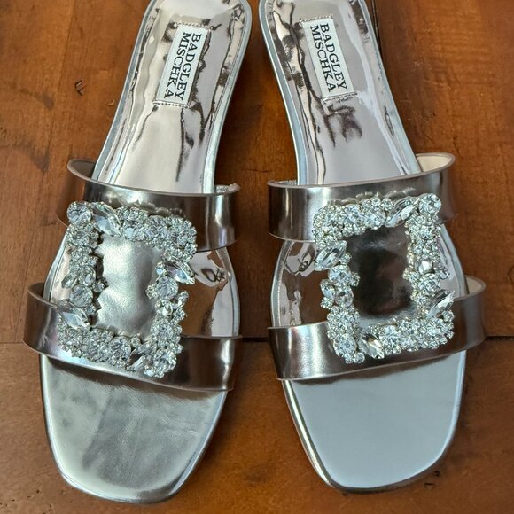 Badgley Mischka Collection Josette Slide Sandals, Champagne Gold, size 8, NIB - Picture 7 of 13